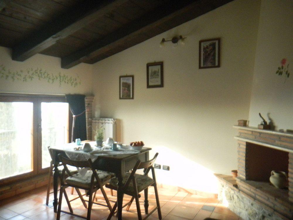 Il Casale Delle Ginestre Aparthotel Castel San Pietro Romano Екстериор снимка