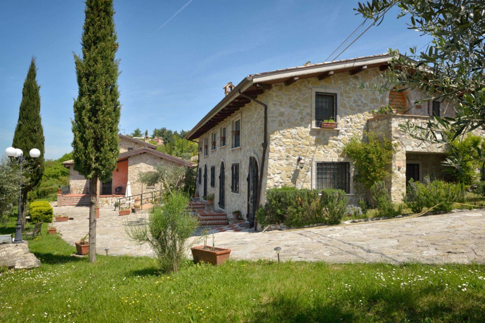 Il Casale Delle Ginestre Aparthotel Castel San Pietro Romano Екстериор снимка