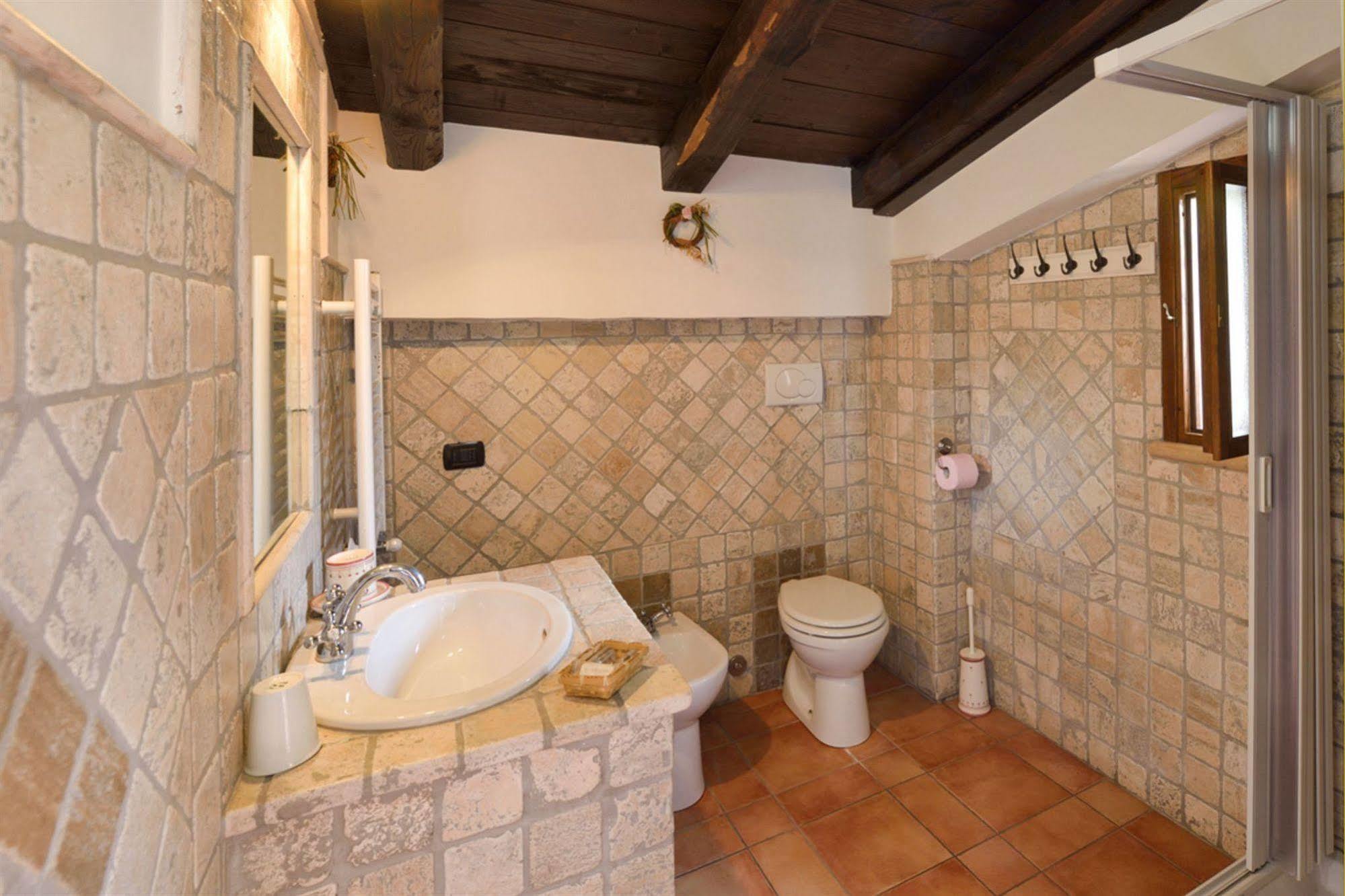 Il Casale Delle Ginestre Aparthotel Castel San Pietro Romano Екстериор снимка